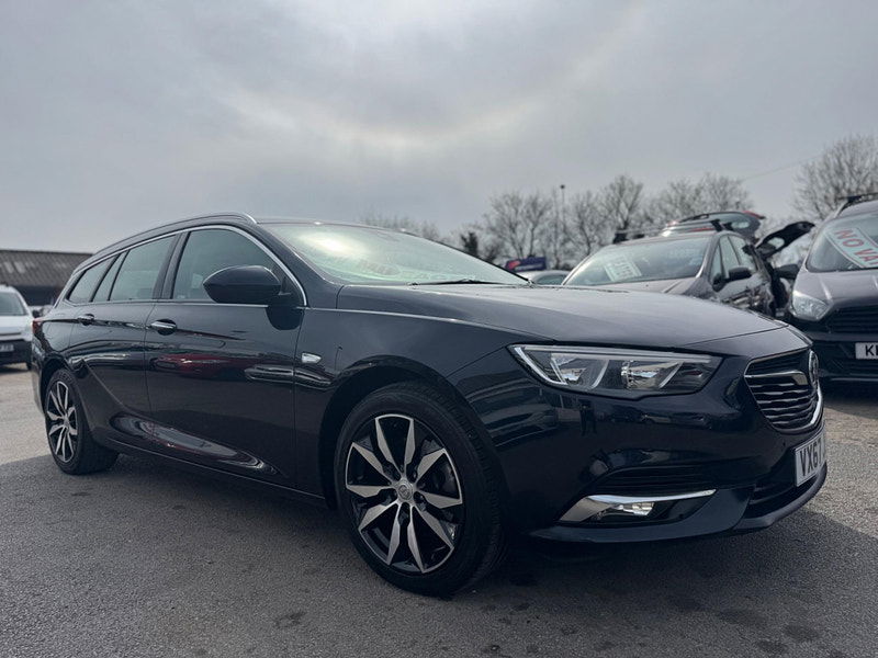 Vauxhall Insignia 2.0 Turbo D BlueInjection Tech Line Nav Sports Tourer Euro 6 (s/s) 5dr 5dr Manual 2025