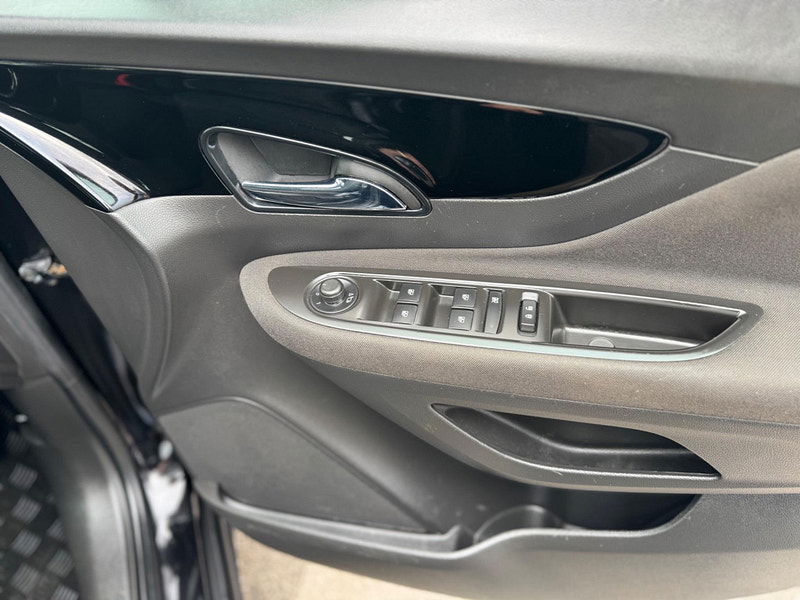 Vauxhall Mokka X 1.4i Turbo ecoTEC Design Nav Euro 6 (s/s) 5dr 5dr Manual 2025