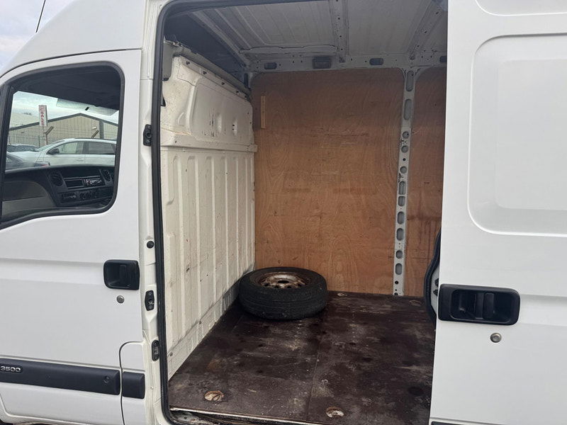 Vauxhall Movano 2.5 CDTi 16v 3500 4dr 4dr Manual 2025