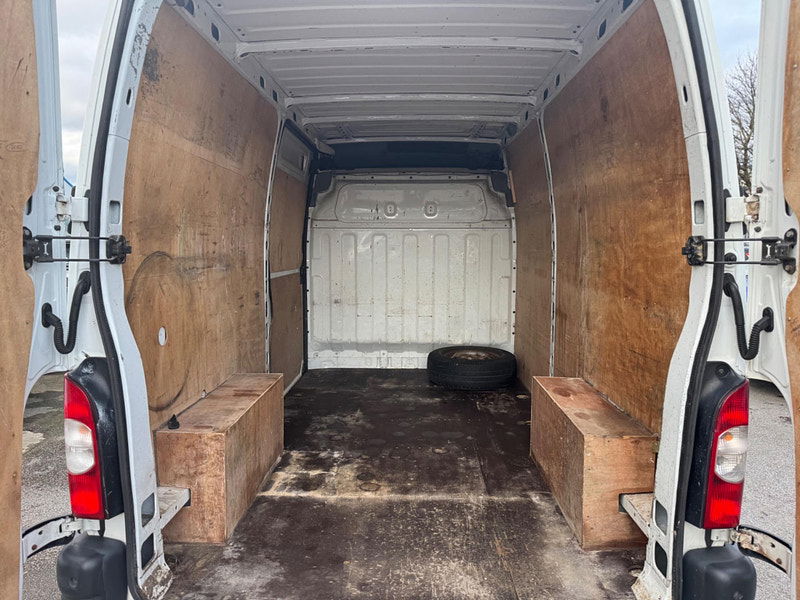 Vauxhall Movano 2.5 CDTi 16v 3500 4dr 4dr Manual 2025