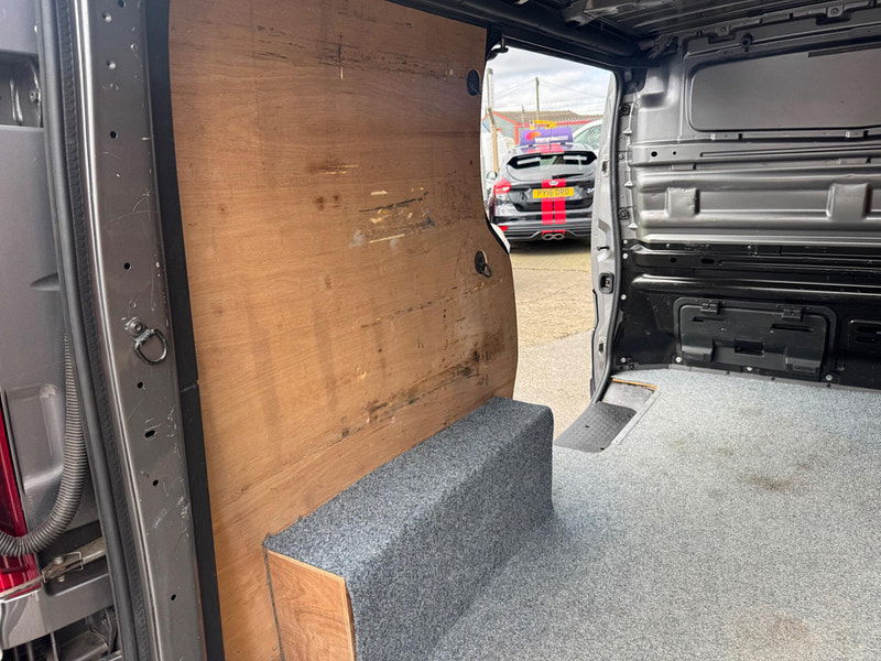 Vauxhall Vivaro 1.6 CDTi 2700 BiTurbo ecoFLEX Sportive L1 H1 Euro 5 (s/s) 5dr 5dr Manual 2026