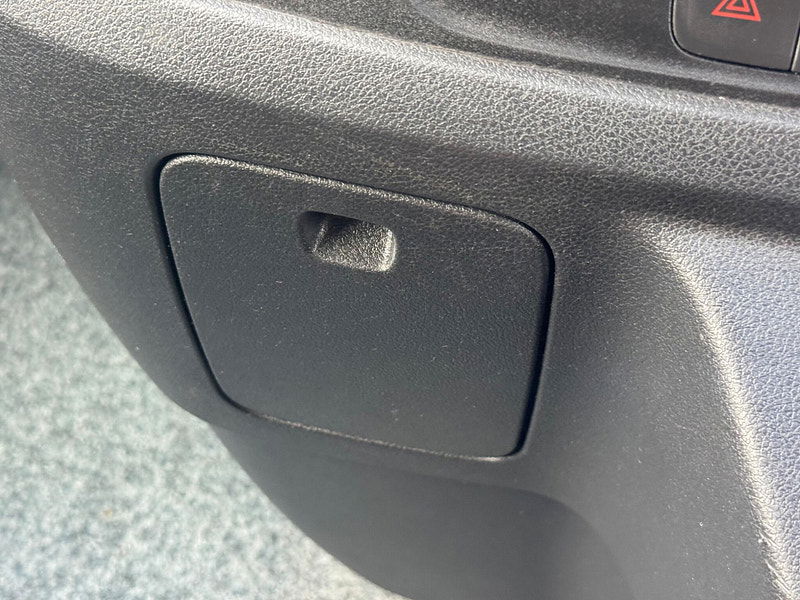 Vauxhall Vivaro 1.6 CDTi 2700 BiTurbo ecoFLEX Sportive L1 H1 Euro 5 (s/s) 5dr 5dr Manual 2026