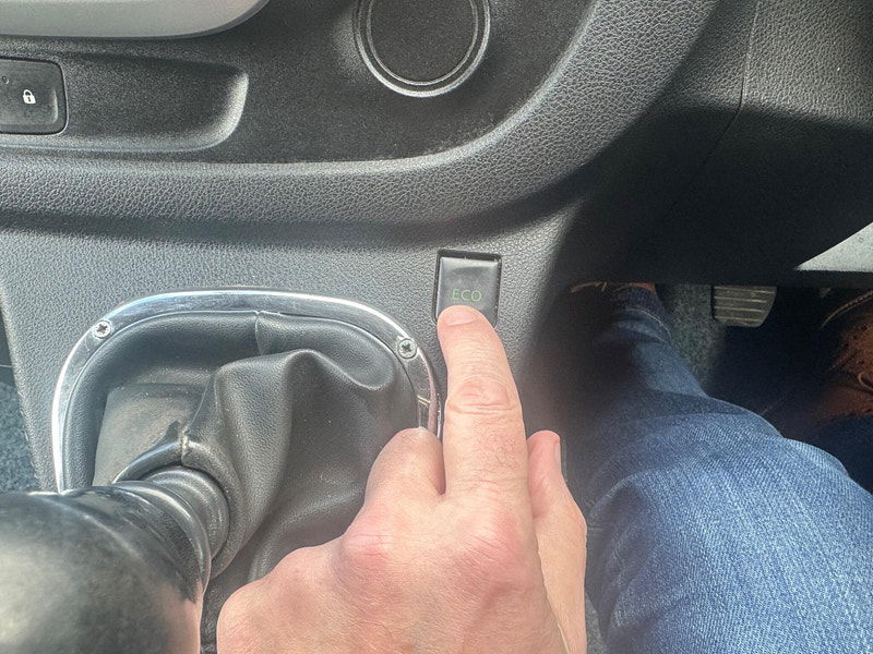 Vauxhall Vivaro 1.6 CDTi 2700 BiTurbo ecoFLEX Sportive L1 H1 Euro 5 (s/s) 5dr 5dr Manual 2026