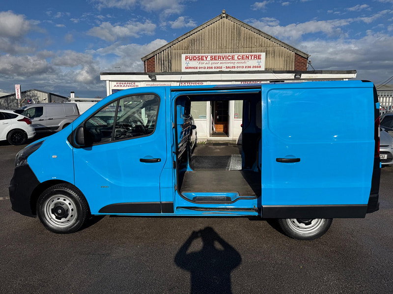 Vauxhall Vivaro 1.6 CDTi 2900 BiTurbo ecoFLEX L1 H1 Euro 5 (s/s) 5dr 5dr Manual 2026