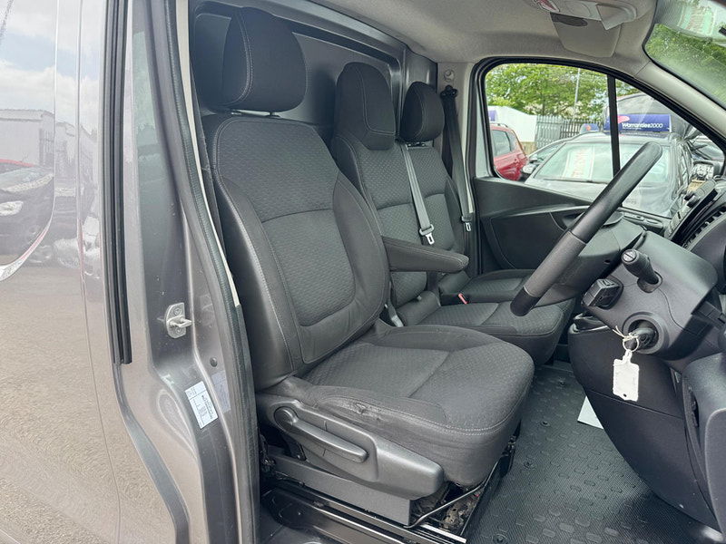 Vauxhall Vivaro 1.6 CDTi 2900 Sportive L2 H1 Euro 6 5dr 5dr Manual 2025