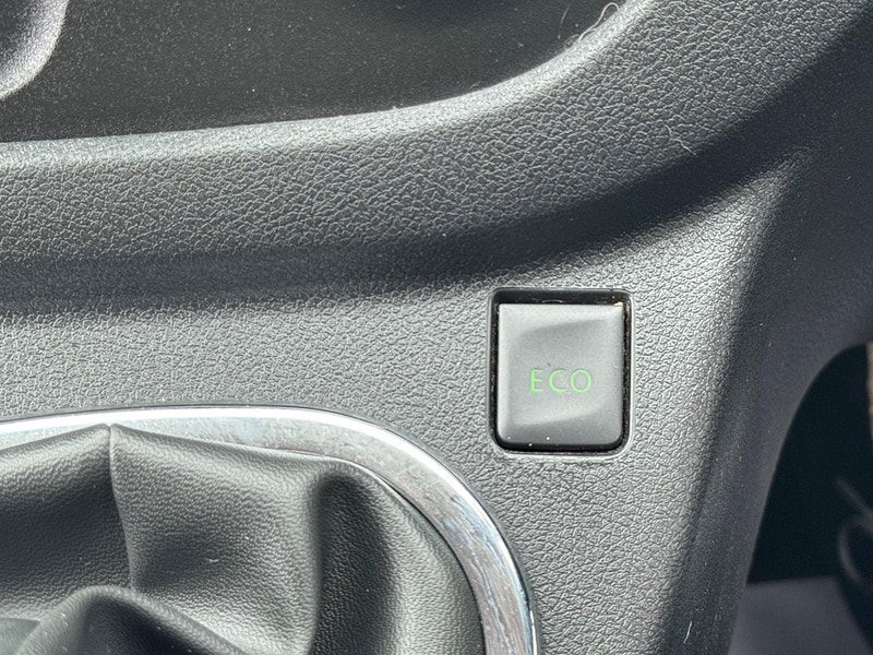 Vauxhall Vivaro 1.6 CDTi 2900 Sportive L2 H1 Euro 6 5dr 5dr Manual 2026