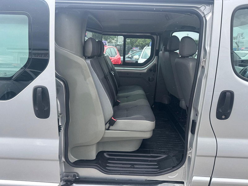 Vauxhall Vivaro 2.0 2900 CDTi Sportive Crew Van FWD L3 5dr 5dr Manual 2025