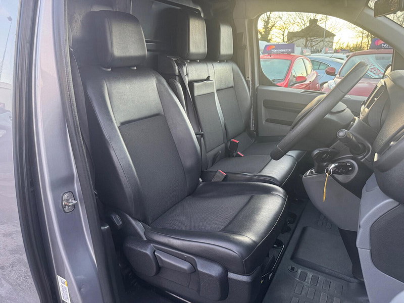 Vauxhall Vivaro 2.0 Turbo D 3100 Sportive L2 H1 Euro 6 (s/s) 5dr 5dr Manual 2026