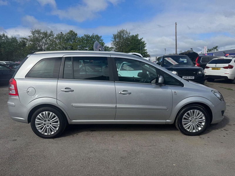 Vauxhall Zafira 1.6 16V Excite Euro 5 5dr 5dr Manual 2025