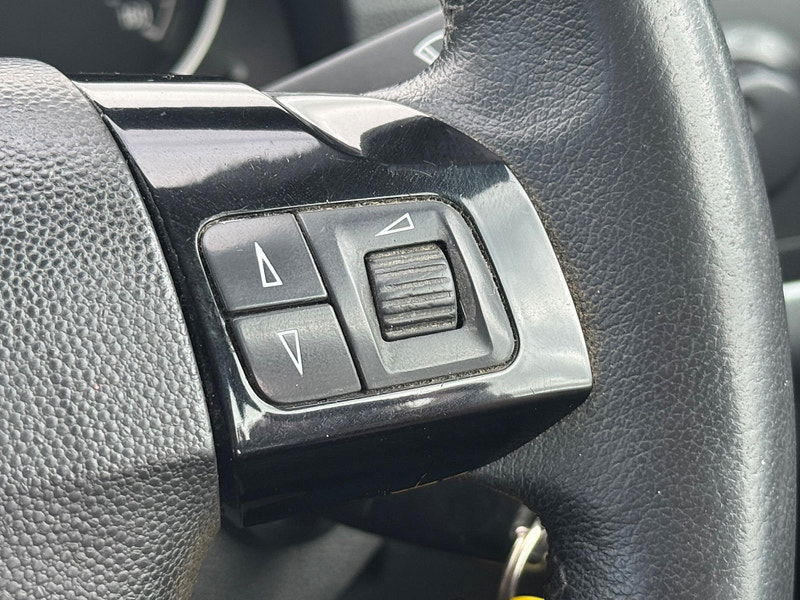 Vauxhall Zafira 1.6 16V Excite Euro 5 5dr 5dr Manual 2025