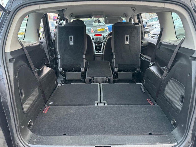 Vauxhall Zafira Tourer 2.0 CDTi Exclusiv Euro 5 5dr 5dr Manual 2025