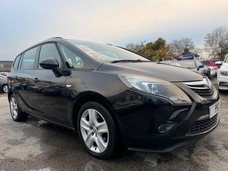 Vauxhall Zafira Tourer 2.0 CDTi Exclusiv Euro 5 5dr 5dr Manual 2025