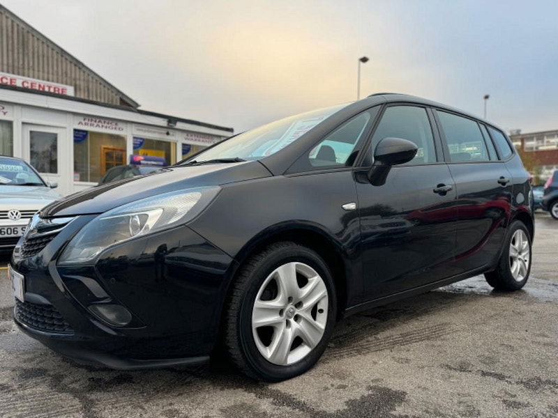 Vauxhall Zafira Tourer 2.0 CDTi Exclusiv Euro 5 5dr 5dr Manual 2025