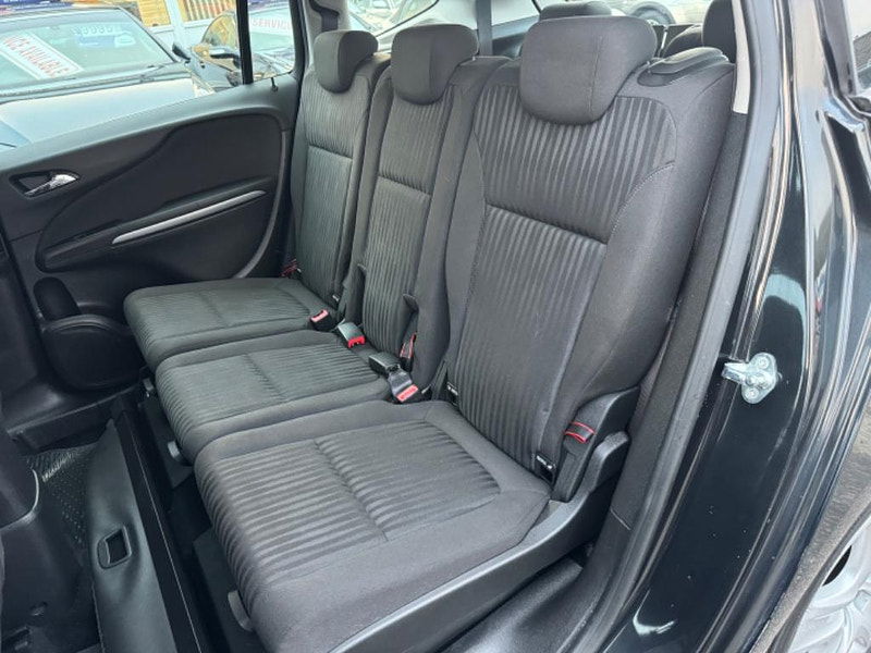 Vauxhall Zafira Tourer 2.0 CDTi Exclusiv Euro 5 5dr 5dr Manual 2025