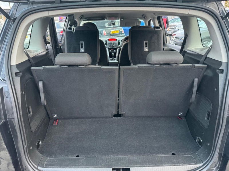 Vauxhall Zafira Tourer 2.0 CDTi Exclusiv Euro 5 5dr 5dr Manual 2025