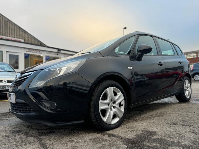 Vauxhall Zafira Tourer 2.0 CDTi Exclusiv Euro 5 5dr 5dr Manual 2025