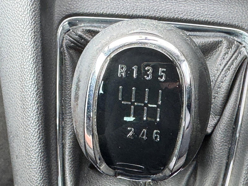 Vauxhall Zafira Tourer 2.0 CDTi SRi Euro 6 (s/s) 5dr 5dr Manual 2026