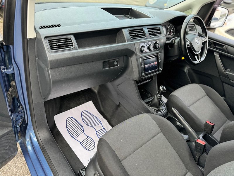 Volkswagen Caddy 2.0 TDI C20 BlueMotion Tech Highline SWB Euro 6 (s/s) 5dr 5dr Manual 2024