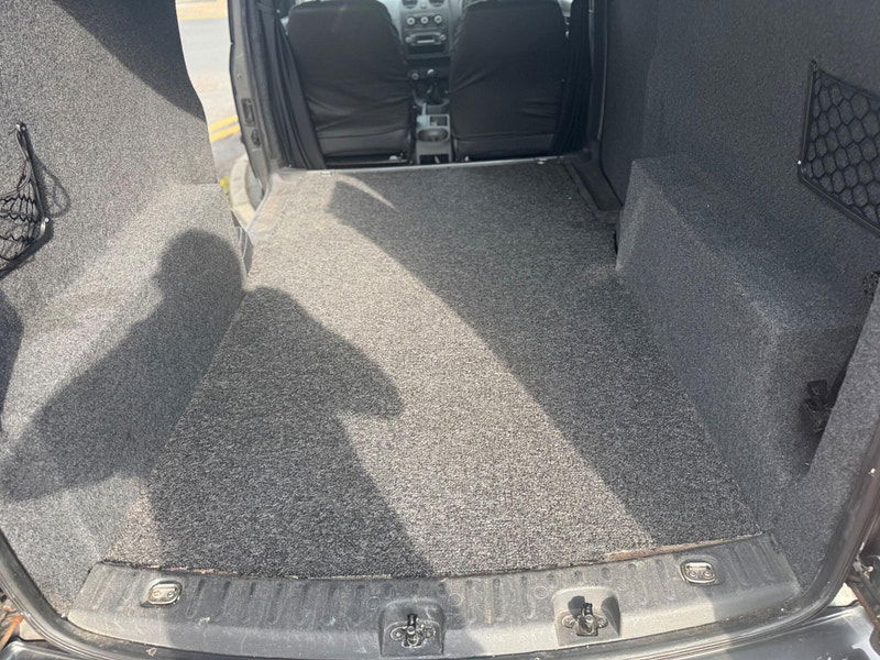 Volkswagen Caddy Maxi 1.6 TDi BlueMotion Tech C20 Maxi FWD 5dr 5dr Manual 2025