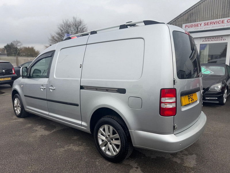 Volkswagen Caddy Maxi 1.6 TDi BlueMotion Tech C20 Maxi Highline FWD 5dr 5dr Manual 2025