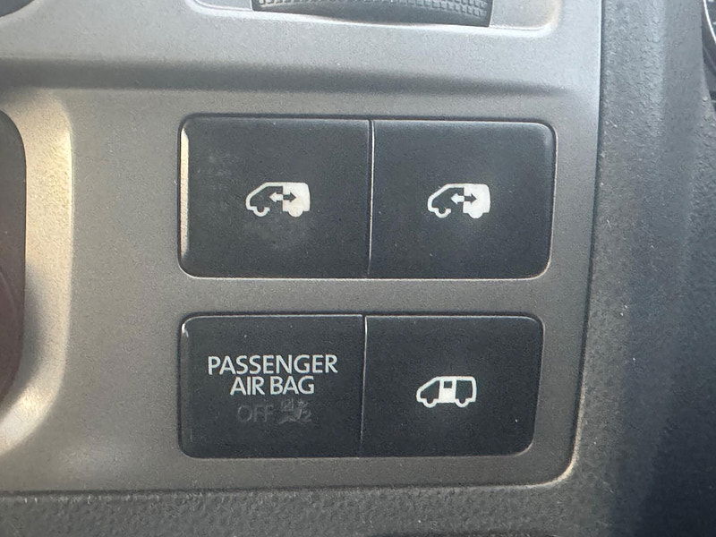 Volkswagen Caravelle 2.0 BiTDI BlueMotion Tech Executive MPV 5dr Diesel Manual Euro 5 (s/s) (180 ps) 5dr Manual 2025