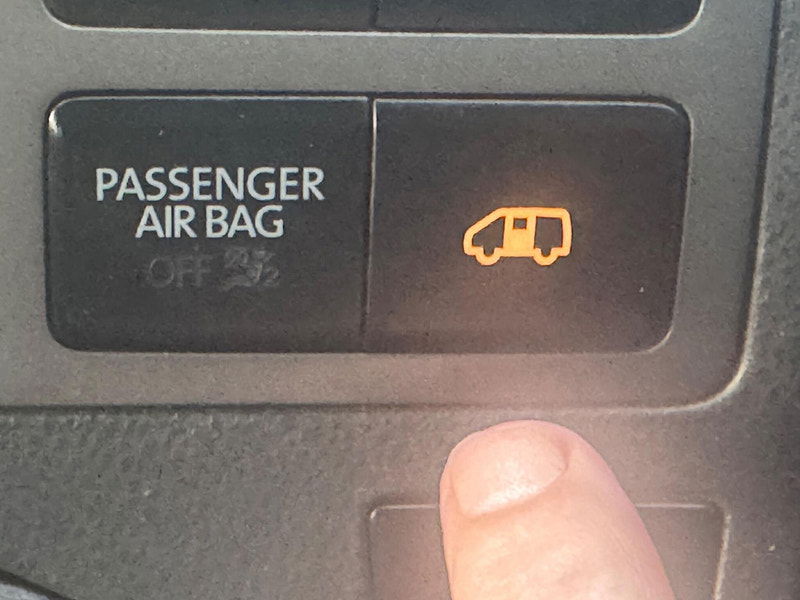 Volkswagen Caravelle 2.0 BiTDI BlueMotion Tech Executive MPV 5dr Diesel Manual Euro 5 (s/s) (180 ps) 5dr Manual 2025