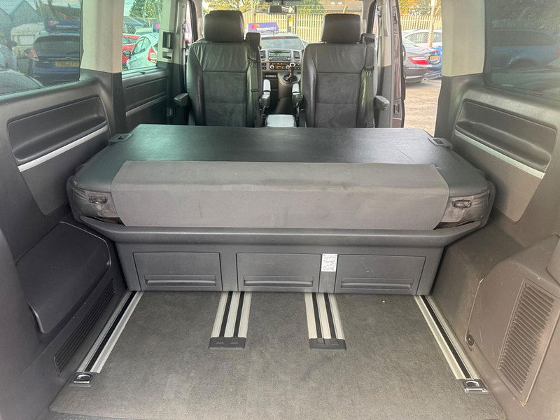 Volkswagen Caravelle 2.0 BiTDI BlueMotion Tech Executive MPV 5dr Diesel Manual Euro 5 (s/s) (180 ps) 5dr Manual 2025