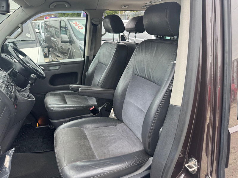 Volkswagen Caravelle 2.0 BiTDI BlueMotion Tech Executive MPV 5dr Diesel Manual Euro 5 (s/s) (180 ps) 5dr Manual 2025