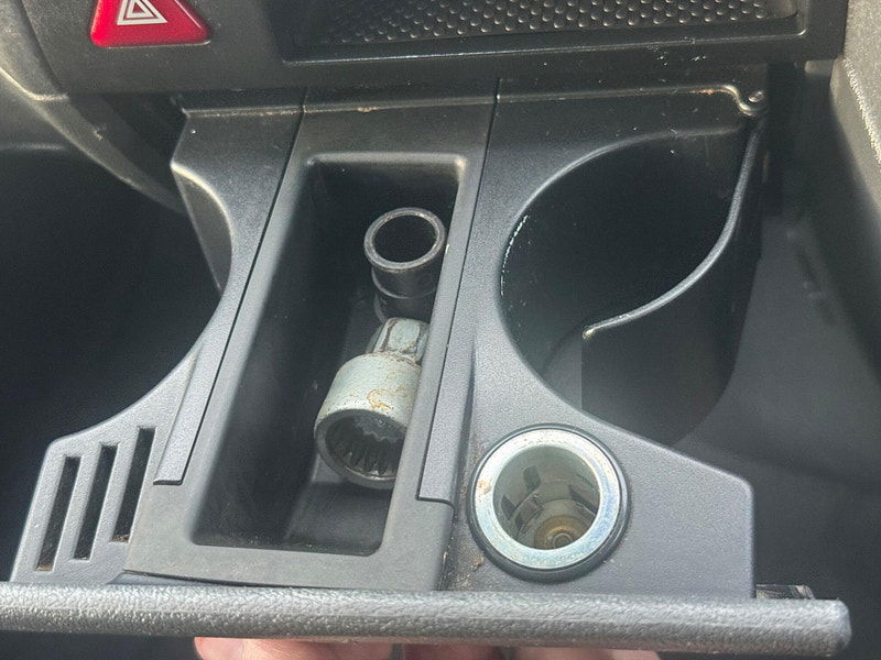 Volkswagen Caravelle 2.0 BiTDI BlueMotion Tech Executive MPV 5dr Diesel Manual Euro 5 (s/s) (180 ps) 5dr Manual 2025