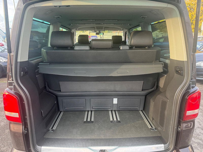 Volkswagen Caravelle 2.0 BiTDI BlueMotion Tech Executive MPV 5dr Diesel Manual Euro 5 (s/s) (180 ps) 5dr Manual 2025