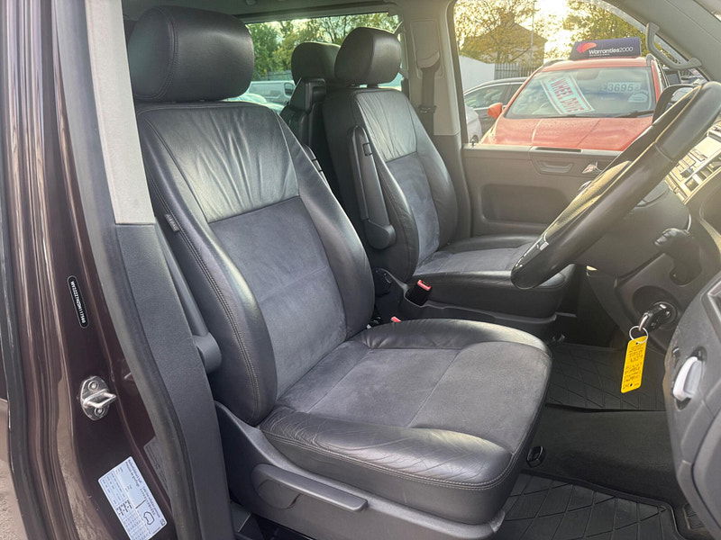 Volkswagen Caravelle 2.0 BiTDI BlueMotion Tech Executive MPV 5dr Diesel Manual Euro 5 (s/s) (180 ps) 5dr Manual 2025