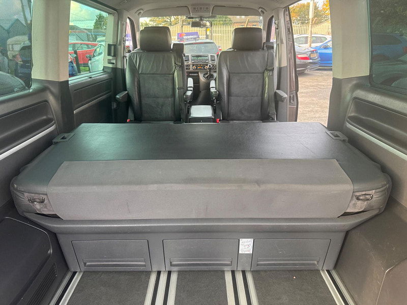 Volkswagen Caravelle 2.0 BiTDI BlueMotion Tech Executive MPV 5dr Diesel Manual Euro 5 (s/s) (180 ps) 5dr Manual 2025