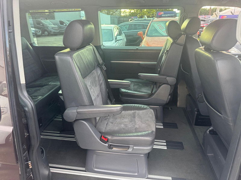 Volkswagen Caravelle 2.0 BiTDI BlueMotion Tech Executive MPV 5dr Diesel Manual Euro 5 (s/s) (180 ps) 5dr Manual 2025