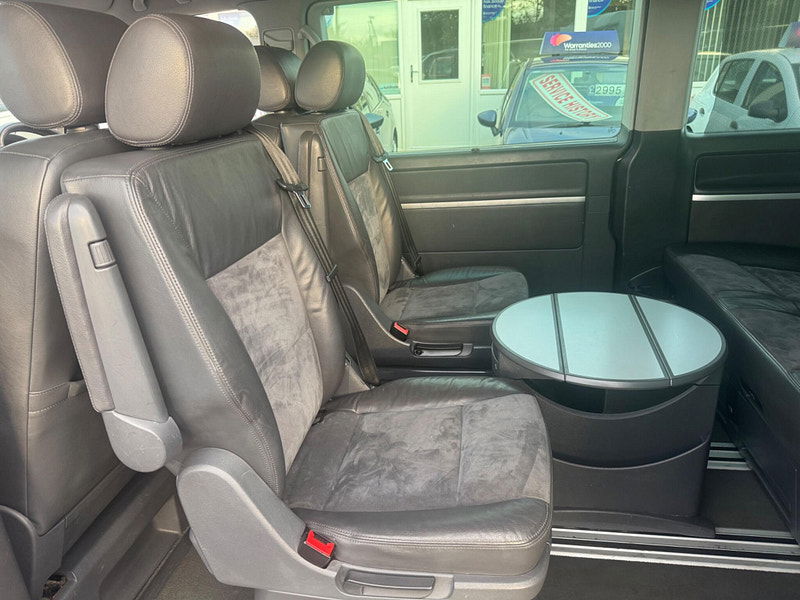 Volkswagen Caravelle 2.0 BiTDI BlueMotion Tech Executive MPV 5dr Diesel Manual Euro 5 (s/s) (180 ps) 5dr Manual 2025