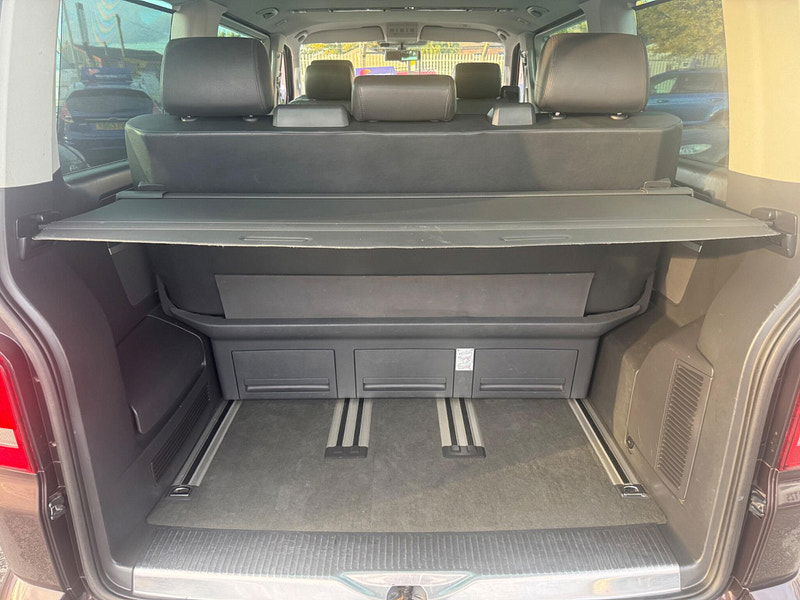 Volkswagen Caravelle 2.0 BiTDI BlueMotion Tech Executive MPV 5dr Diesel Manual Euro 5 (s/s) (180 ps) 5dr Manual 2025