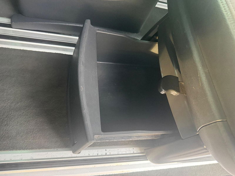 Volkswagen Caravelle 2.0 BiTDI BlueMotion Tech Executive MPV 5dr Diesel Manual Euro 5 (s/s) (180 ps) 5dr Manual 2025