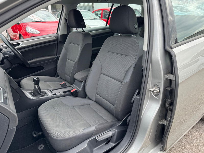 Volkswagen Golf 1.6 TDI BlueMotion Tech SE Euro 5 (s/s) 5dr 5dr Manual 2025