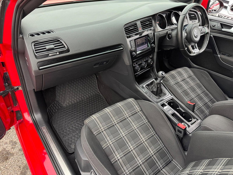 Volkswagen Golf 2.0 TDI BlueMotion Tech GTD Euro 6 (s/s) 5dr 5dr Manual 2026