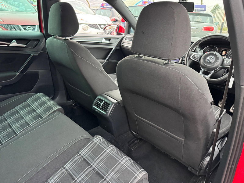 Volkswagen Golf 2.0 TDI BlueMotion Tech GTD Euro 6 (s/s) 5dr 5dr Manual 2026