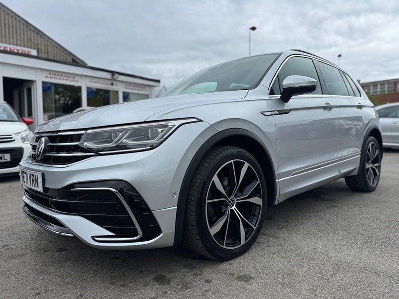 Volkswagen Tiguan 2.0 TDI R-Line DSG 4Motion Euro 6 (s/s) 5dr 5dr Automatic 2025