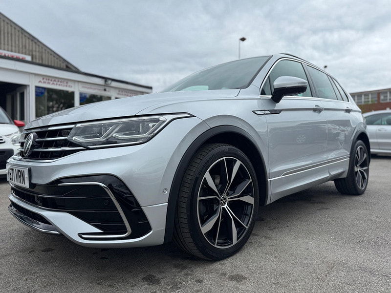Volkswagen Tiguan 2.0 TDI R-Line DSG 4Motion Euro 6 (s/s) 5dr 5dr Automatic 2025