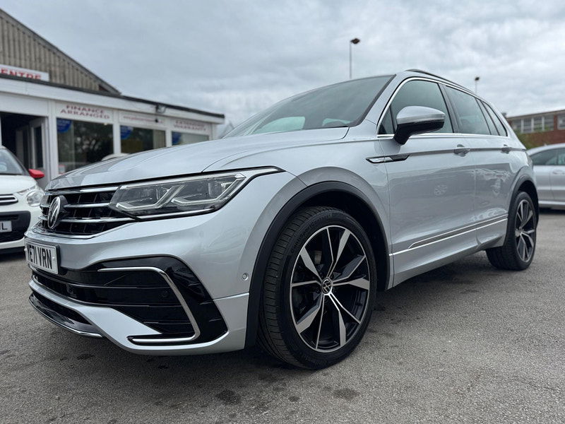 Volkswagen Tiguan 2.0 TDI R-Line DSG 4Motion Euro 6 (s/s) 5dr 5dr Automatic 2025