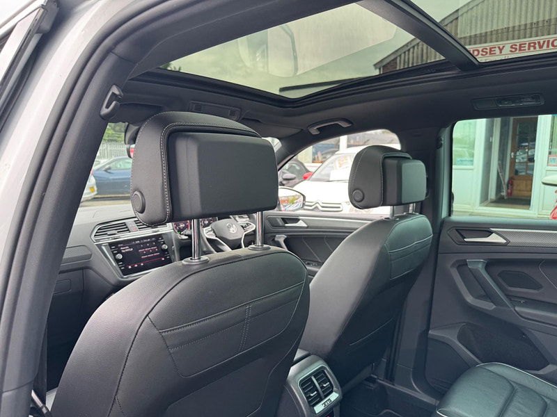 Volkswagen Tiguan 2.0 TDI R-Line DSG 4Motion Euro 6 (s/s) 5dr 5dr Automatic 2025