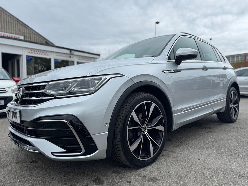 Volkswagen Tiguan 2.0 TDI R-Line DSG 4Motion Euro 6 (s/s) 5dr 5dr Automatic 2025