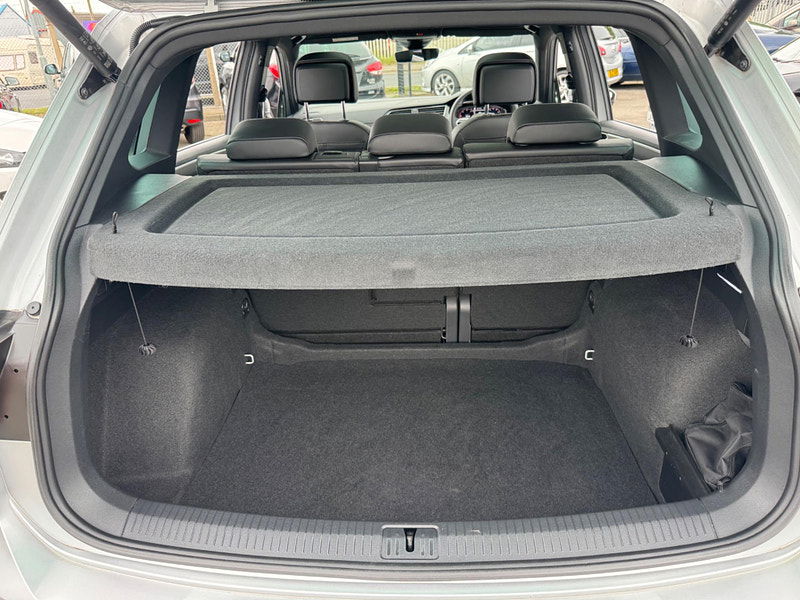 Volkswagen Tiguan 2.0 TDI R-Line DSG 4Motion Euro 6 (s/s) 5dr 5dr Automatic 2025
