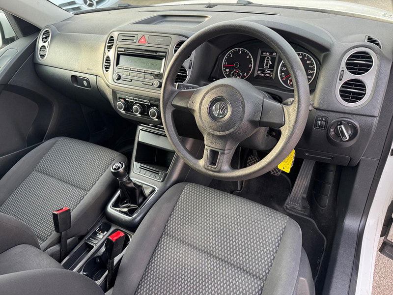 Volkswagen Tiguan 2.0 TDI S SUV 5dr Diesel Manual 2WD Euro 5 (140 ps) 5dr Manual 2026