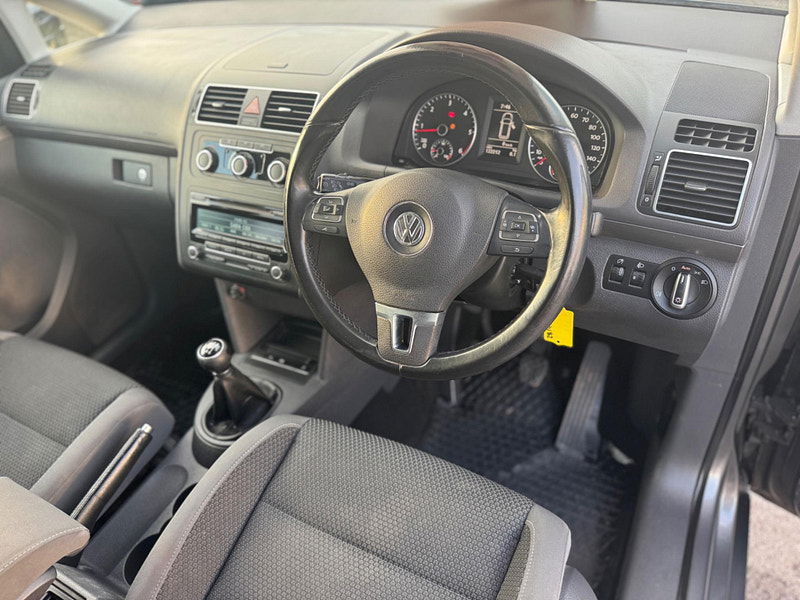 Volkswagen Touran 1.6 TDI SE Euro 5 5dr 5dr Manual 2025