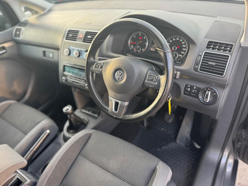 Volkswagen Touran 1.6 TDI SE Euro 5 5dr 5dr Manual 2025