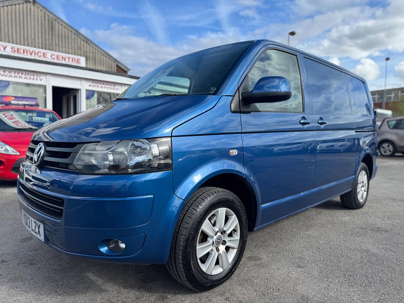 Volkswagen Transporter 2.0 TDI T28 Highline Panel Van 4dr Diesel Manual L1 H1 (203 g/km, 138.08 bhp) 4dr Manual 2026