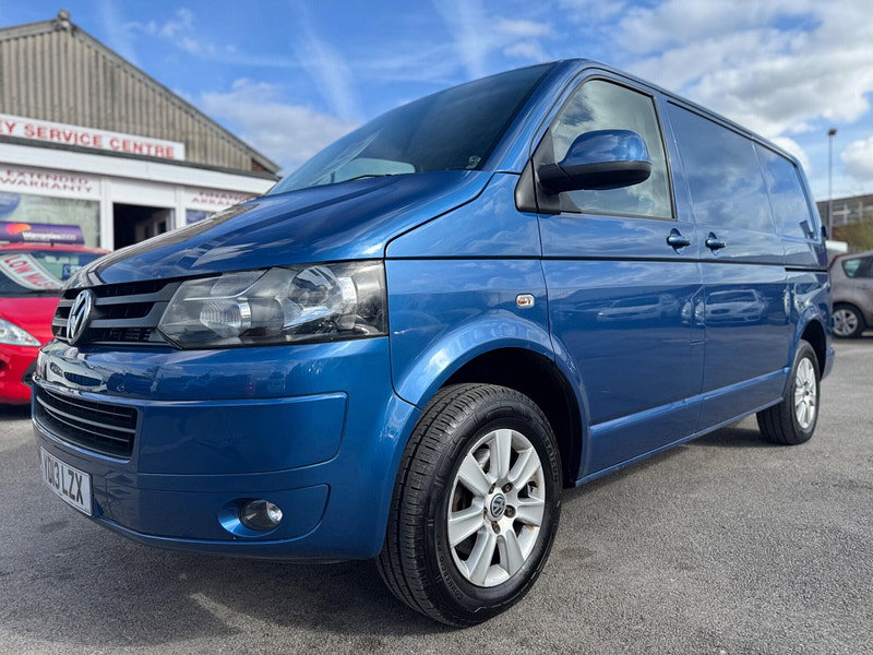 Volkswagen Transporter 2.0 TDI T28 Highline Panel Van 4dr Diesel Manual L1 H1 (203 g/km, 138.08 bhp) 4dr Manual 2026